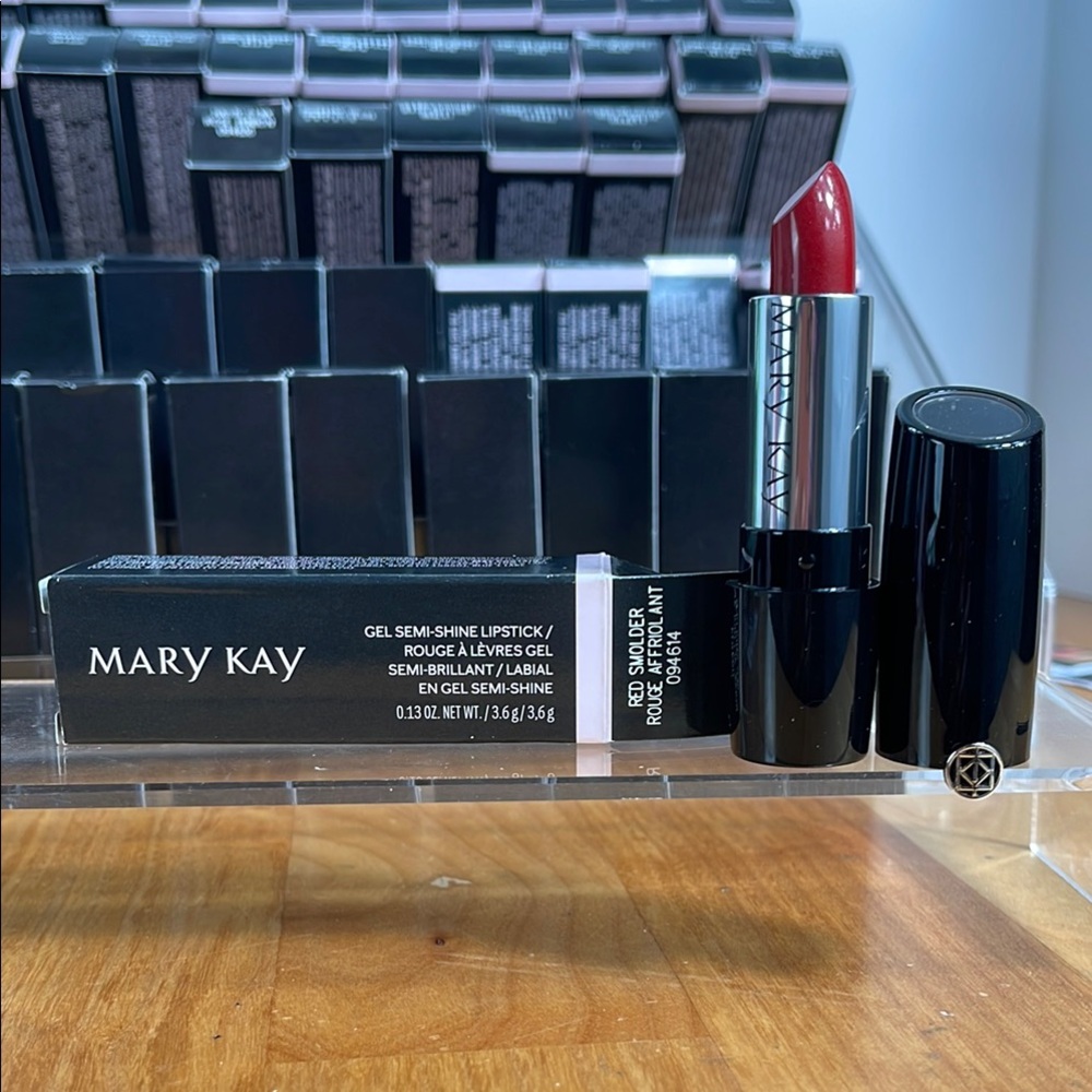 Mary Kay Red Smolder Gel Semi-Shine Lipstick